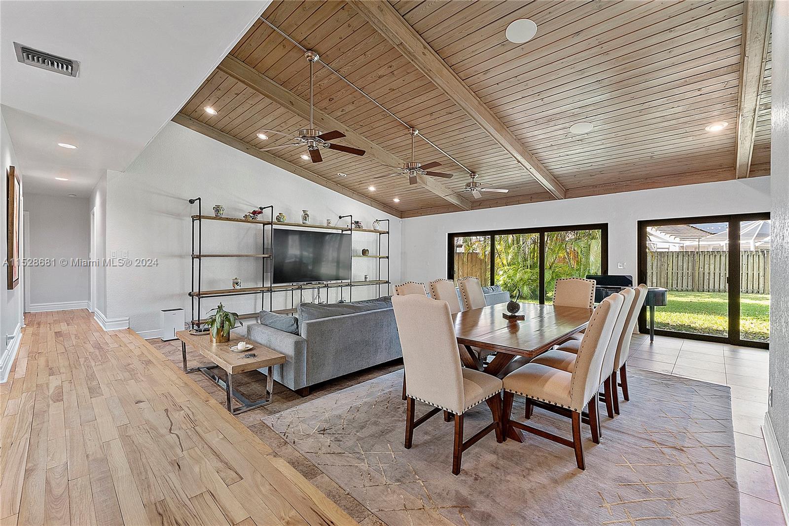 7304 Corkwood Ter, Tamarac, Florida 33321, 4 Bedrooms Bedrooms, ,3 BathroomsBathrooms,Residential,For Sale,7304 Corkwood Ter,A11528681