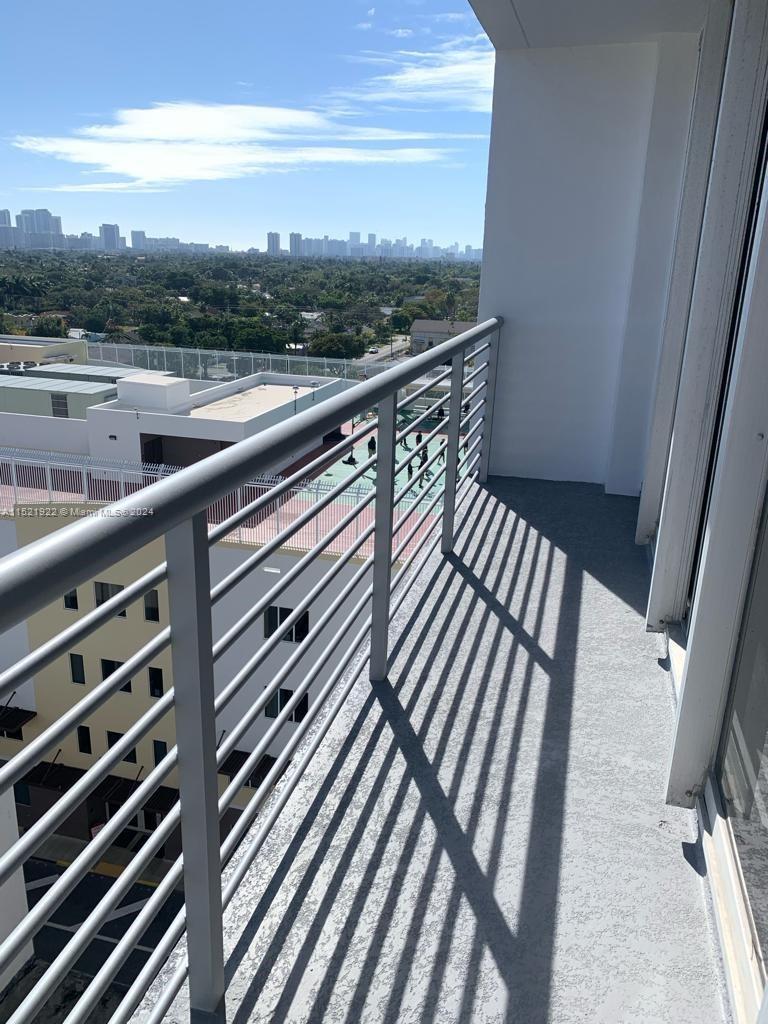 1720 Harrison 9A, Hollywood, Florida 33020, 1 Bedroom Bedrooms, ,2 BathroomsBathrooms,Residential,For Sale,1720 Harrison 9A,A11521922