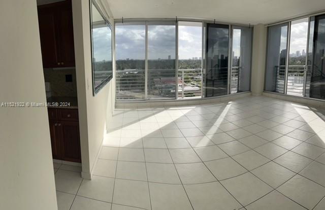 1720 Harrison 9A, Hollywood, Florida 33020, 1 Bedroom Bedrooms, ,2 BathroomsBathrooms,Residential,For Sale,1720 Harrison 9A,A11521922