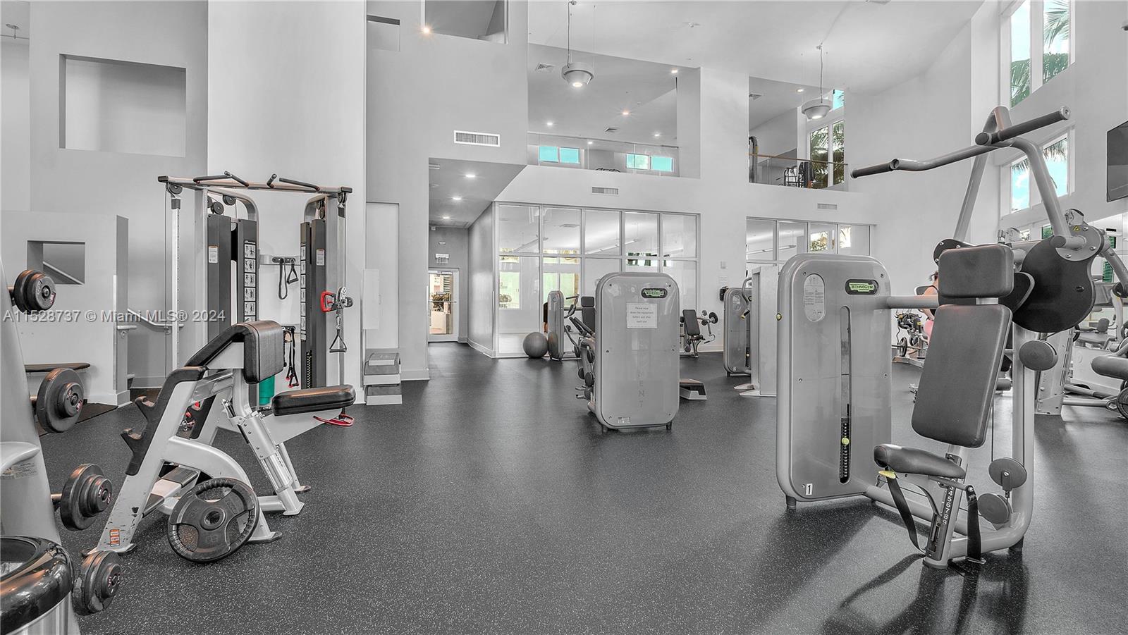 1900 N Bayshore Dr 4610, Miami, Florida 33132, 1 Bedroom Bedrooms, ,1 BathroomBathrooms,Residential,For Sale,1900 N Bayshore Dr 4610,A11528737