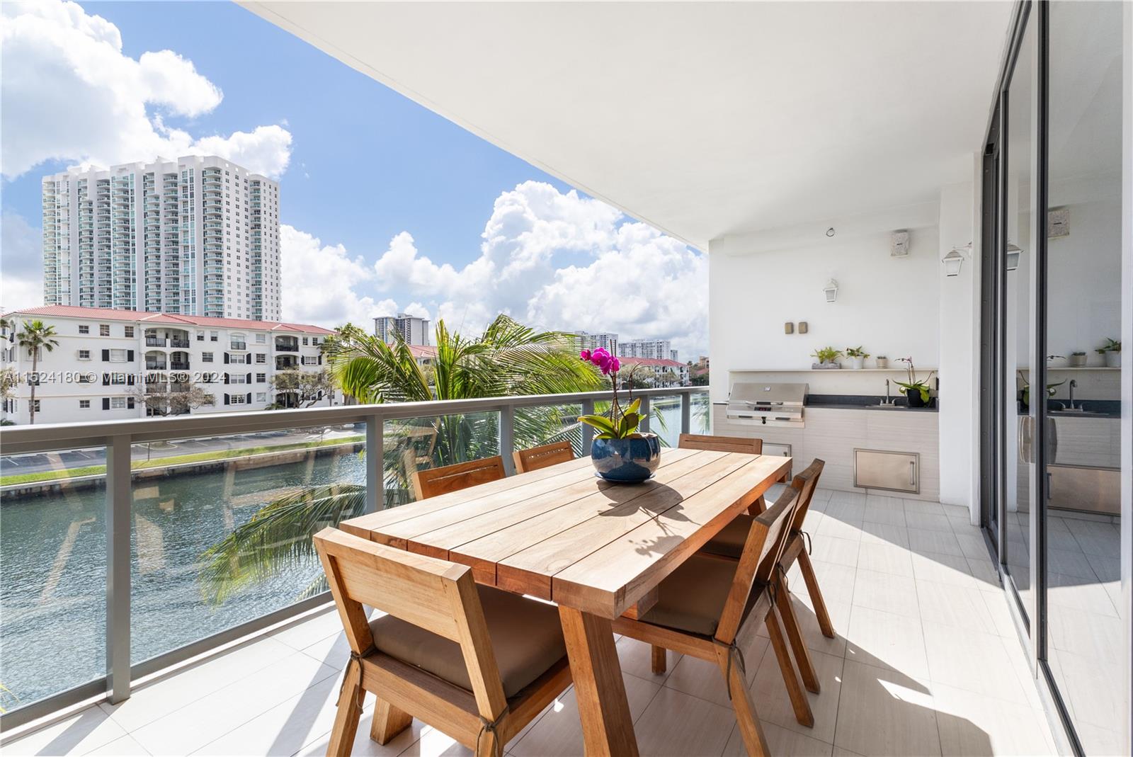 3300 188th St, Aventura, FL, 33180 United States, 3 Bedrooms Bedrooms, ,4 BathroomsBathrooms,Residential,For Sale,188th St,A11524180