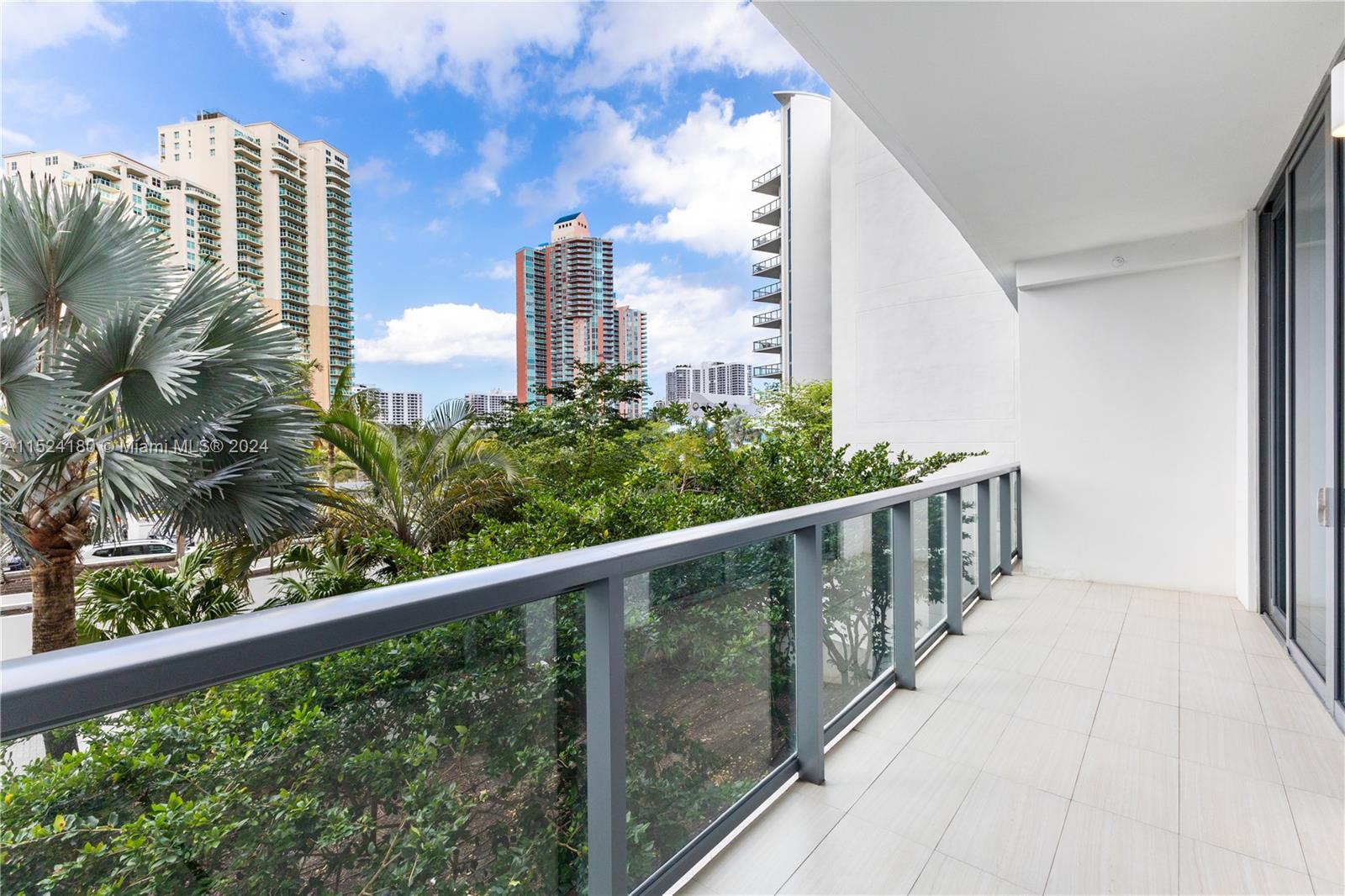 3300 188th St, Aventura, FL, 33180 United States, 3 Bedrooms Bedrooms, ,4 BathroomsBathrooms,Residential,For Sale,188th St,A11524180