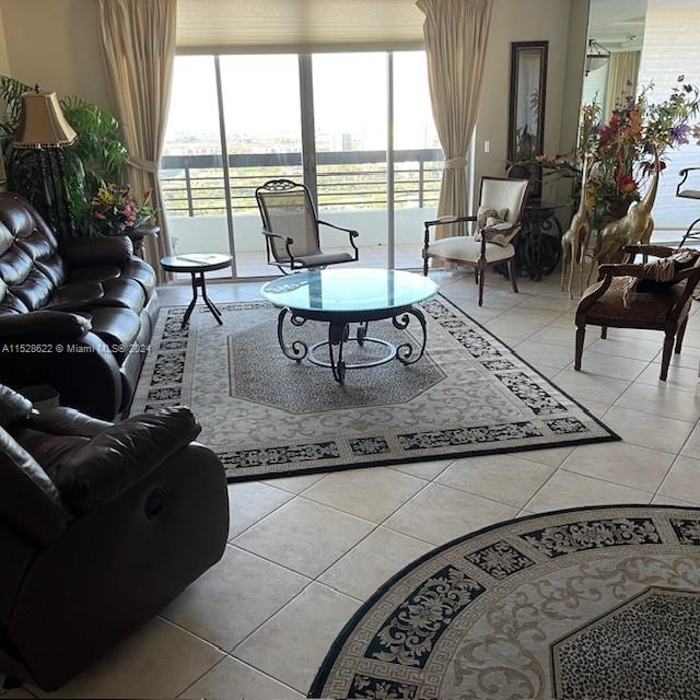 3500 Mystic Pointe Dr, Aventura, FL, 33180 United States, 2 Bedrooms Bedrooms, ,2 BathroomsBathrooms,Residential,For Sale,Mystic Pointe Dr,A11528622