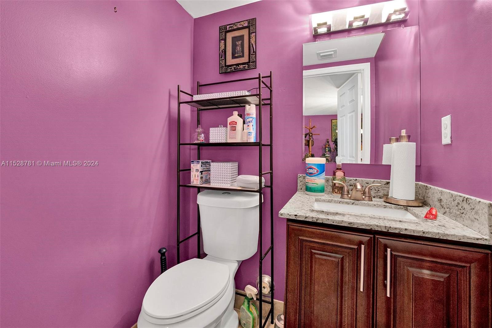 1917 NW 5th Pl 368, Miami, Florida 33136, 4 Bedrooms Bedrooms, ,1 BathroomBathrooms,Residential,For Sale,1917 NW 5th Pl 368,A11528781