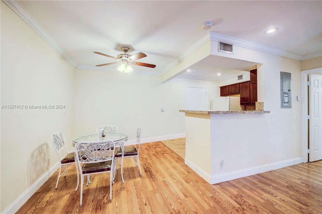 4000 N Hills Dr 35, Hollywood, Florida 33021, 1 Bedroom Bedrooms, ,1 BathroomBathrooms,Residentiallease,For Rent,4000 N Hills Dr 35,A11527412