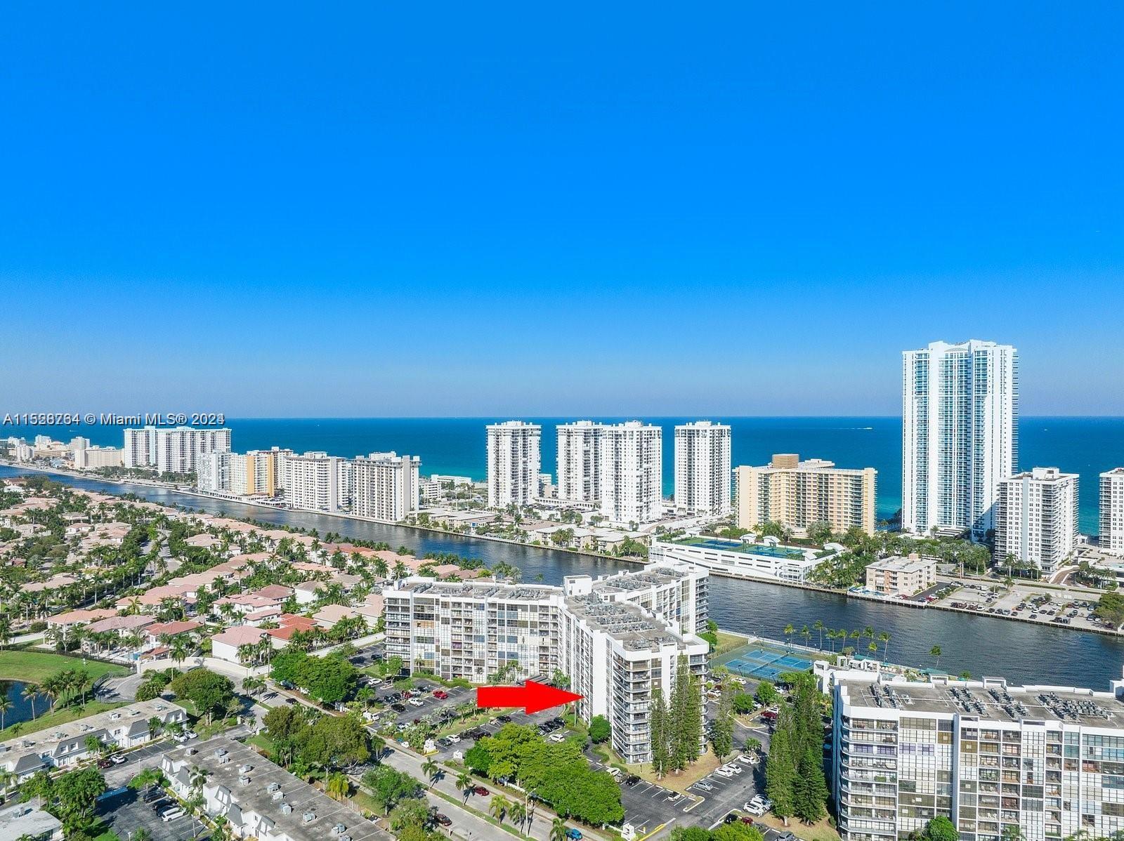 1000 Parkview Dr 329, Hallandale Beach, Florida 33009, 2 Bedrooms Bedrooms, ,2 BathroomsBathrooms,Residentiallease,For Rent,1000 Parkview Dr 329,A11528764