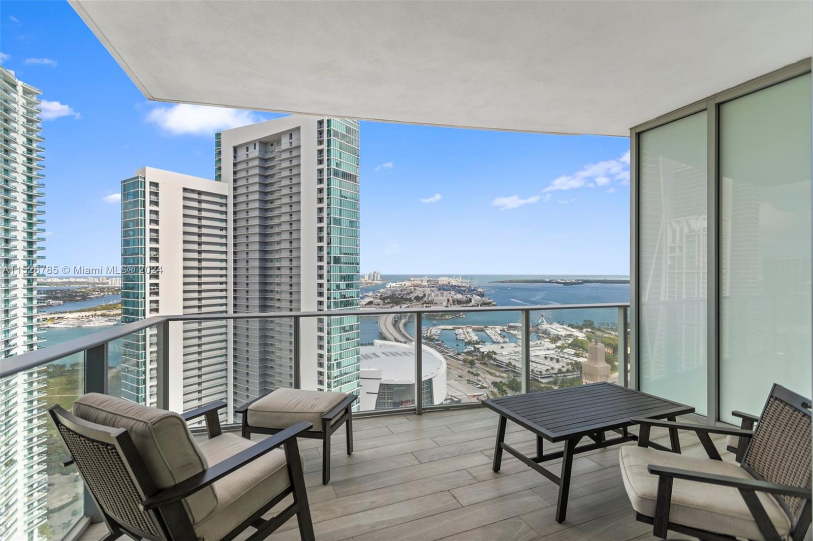 851 NE 1st Ave 3707, Miami, Florida 33132, 2 Bedrooms Bedrooms, ,3 BathroomsBathrooms,Residential,For Sale,851 NE 1st Ave 3707,A11528785