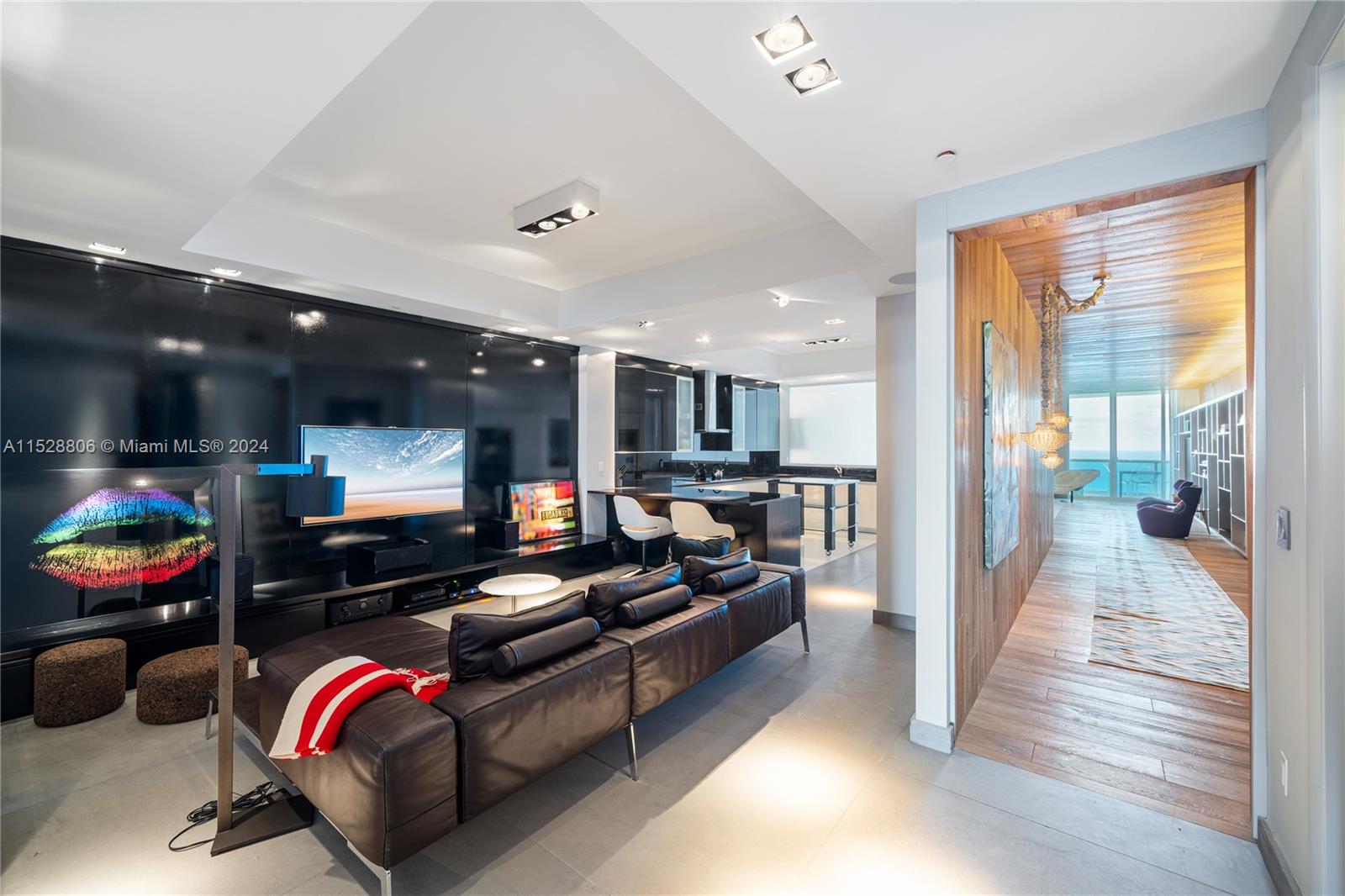 2711 Ocean Dr, Hollywood, FL, 33019 United States, 3 Bedrooms Bedrooms, ,3 BathroomsBathrooms,Residential,For Sale,Ocean Dr,A11528806