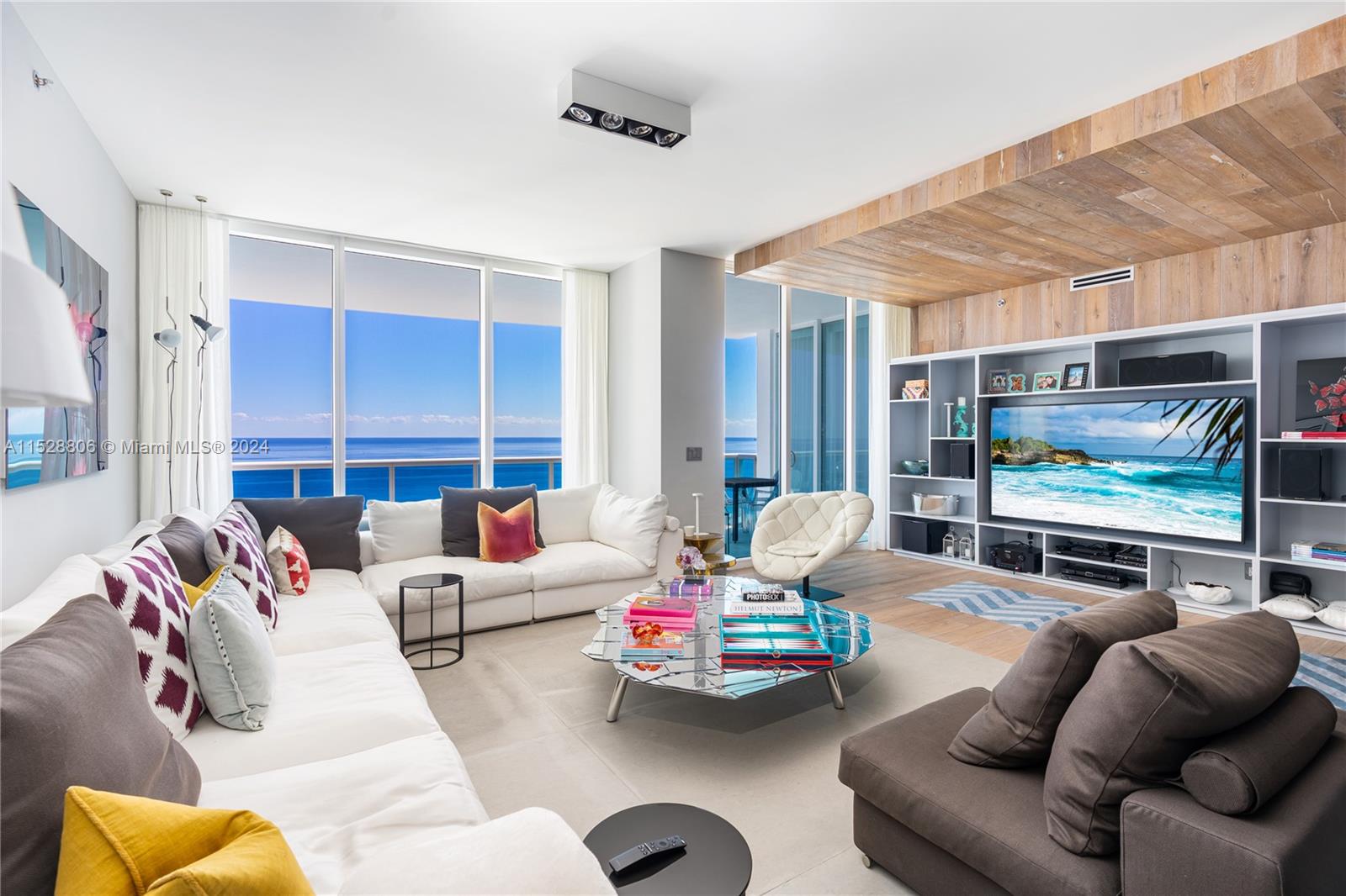 2711 Ocean Dr, Hollywood, FL, 33019 United States, 3 Bedrooms Bedrooms, ,3 BathroomsBathrooms,Residential,For Sale,Ocean Dr,A11528806