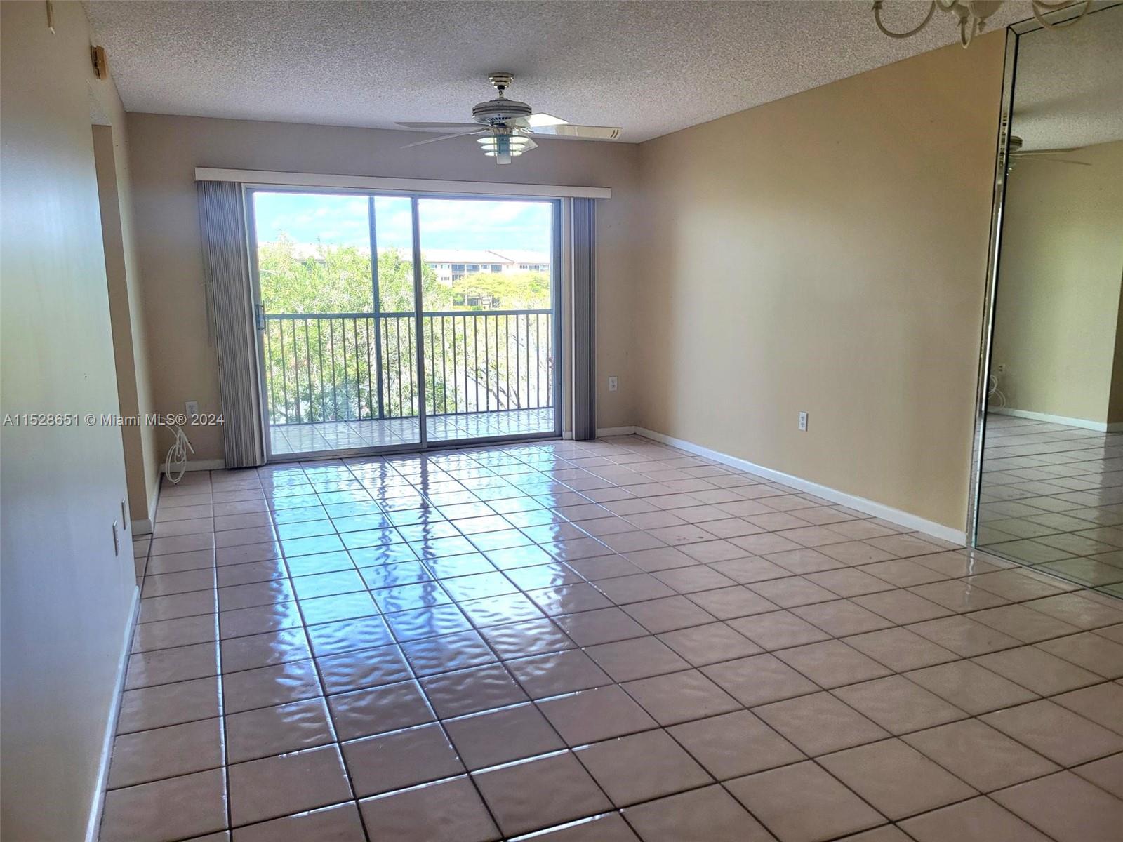 13705 SW 12th St 304B, Pembroke Pines, FL 33027, 2 Bedrooms Bedrooms, ,2 BathroomsBathrooms,Residential,For Sale,12th St,A11528651