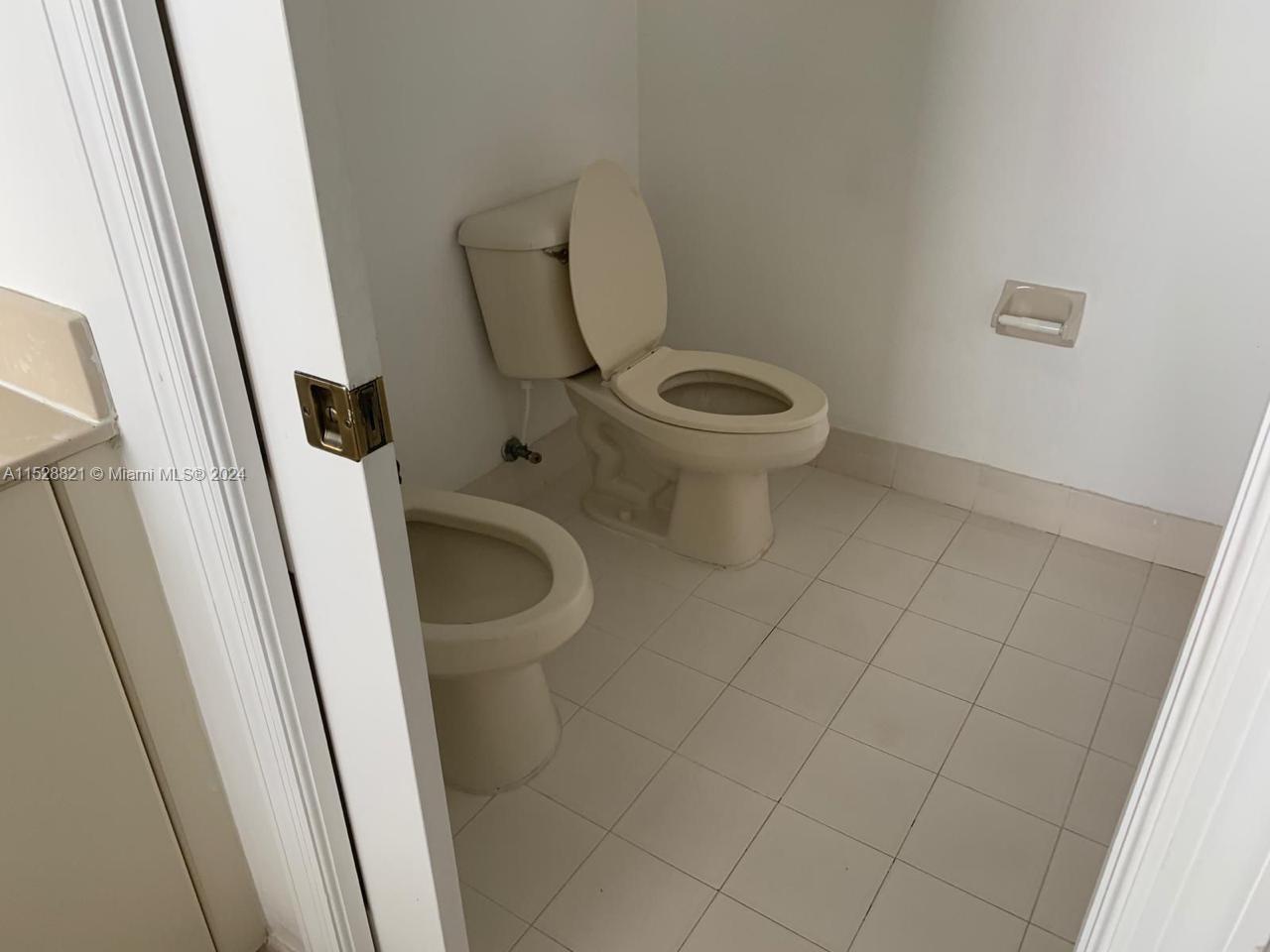 15555 SW 23rd Ln 0, Miami, Florida 33185, 3 Bedrooms Bedrooms, ,2 BathroomsBathrooms,Residentiallease,For Rent,15555 SW 23rd Ln 0,A11528821