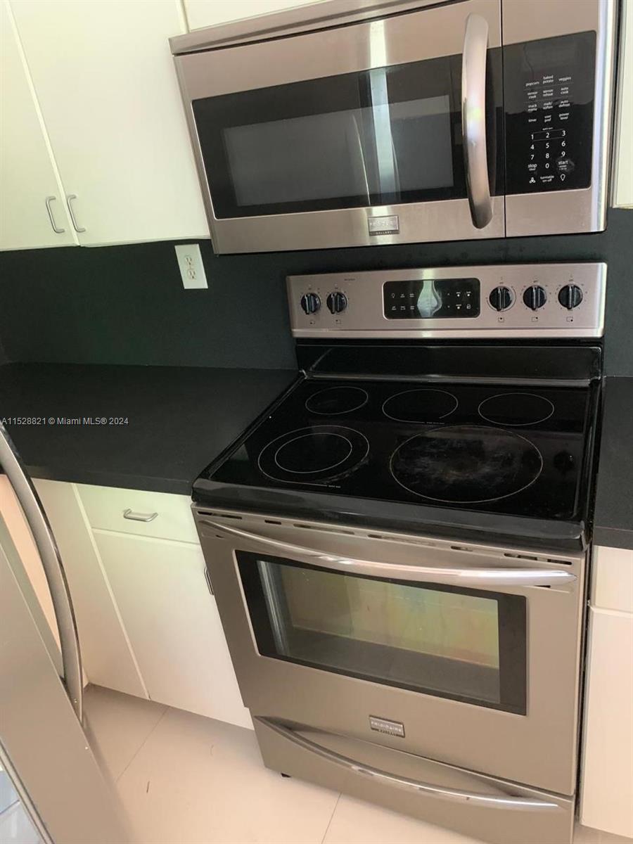 15555 SW 23rd Ln 0, Miami, Florida 33185, 3 Bedrooms Bedrooms, ,2 BathroomsBathrooms,Residentiallease,For Rent,15555 SW 23rd Ln 0,A11528821