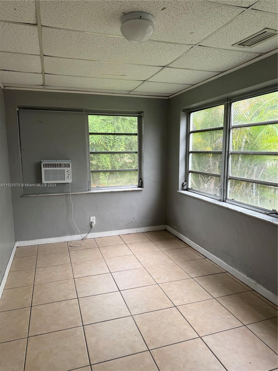 1209 NW 19th Ave, Fort Lauderdale, FL 33311, 5 Bedrooms Bedrooms, ,2 BathroomsBathrooms,Residential,For Sale,19th Ave,A11525575