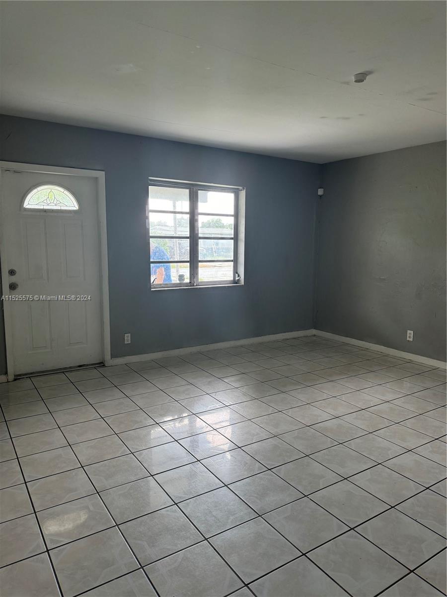 1209 NW 19th Ave, Fort Lauderdale, FL 33311, 5 Bedrooms Bedrooms, ,2 BathroomsBathrooms,Residential,For Sale,19th Ave,A11525575