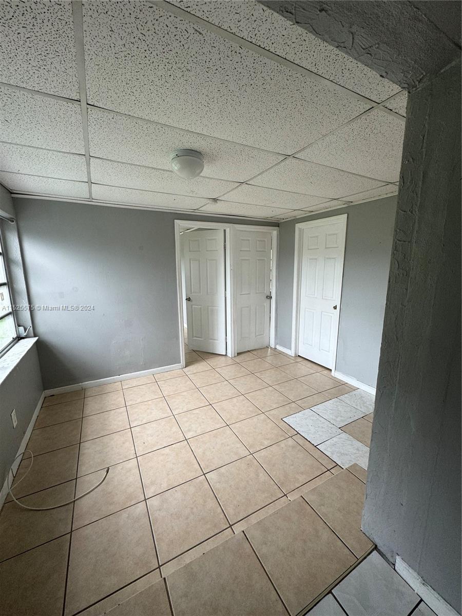 1209 NW 19th Ave, Fort Lauderdale, FL 33311, 5 Bedrooms Bedrooms, ,2 BathroomsBathrooms,Residential,For Sale,19th Ave,A11525575