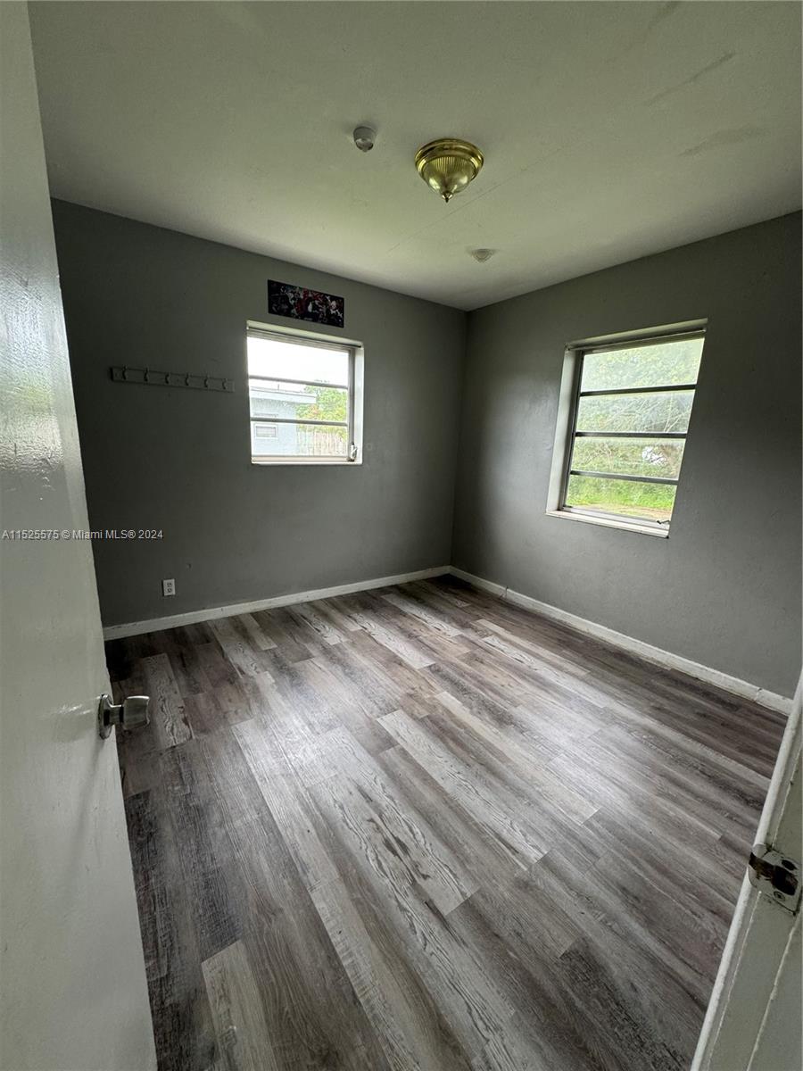 1209 NW 19th Ave, Fort Lauderdale, FL 33311, 5 Bedrooms Bedrooms, ,2 BathroomsBathrooms,Residential,For Sale,19th Ave,A11525575