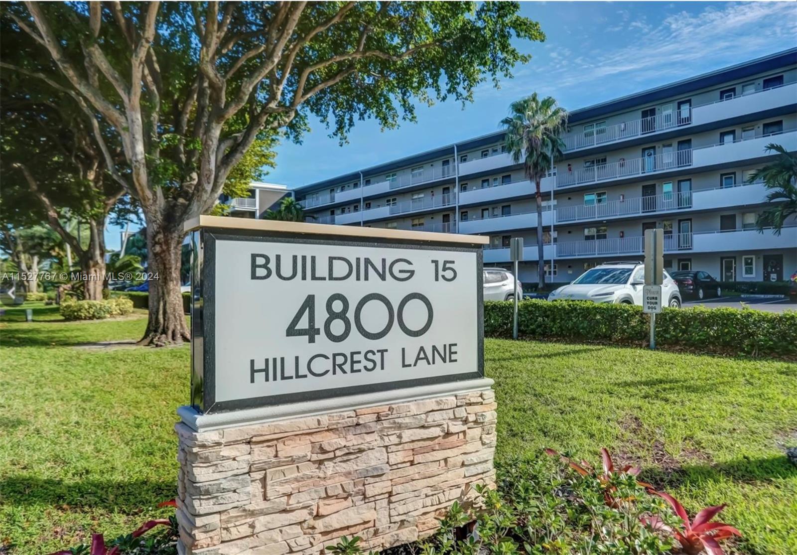 4800 Hillcrest Ln 307, Hollywood, Florida 33021, 2 Bedrooms Bedrooms, ,2 BathroomsBathrooms,Residential,For Sale,4800 Hillcrest Ln 307,A11527767