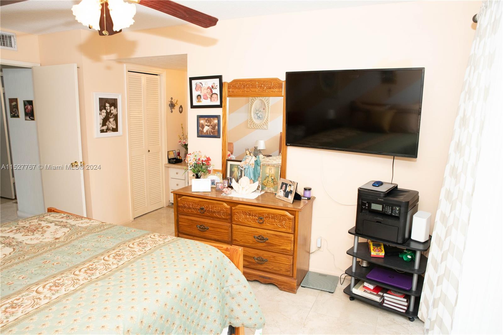 4800 Hillcrest Ln 307, Hollywood, Florida 33021, 2 Bedrooms Bedrooms, ,2 BathroomsBathrooms,Residential,For Sale,4800 Hillcrest Ln 307,A11527767