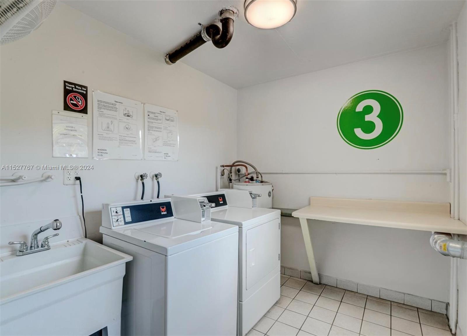 4800 Hillcrest Ln 307, Hollywood, Florida 33021, 2 Bedrooms Bedrooms, ,2 BathroomsBathrooms,Residential,For Sale,4800 Hillcrest Ln 307,A11527767