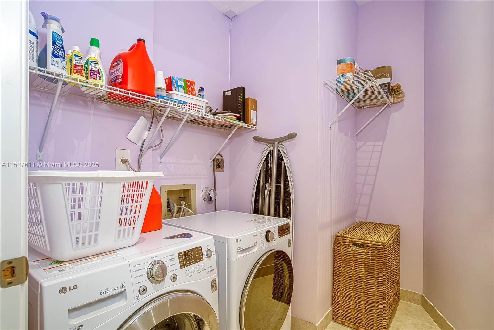 20185 E Country Club Dr 202/203, Aventura, Florida 33180, 3 Bedrooms Bedrooms, ,2 BathroomsBathrooms,Residential,For Sale,20185 E Country Club Dr 202/203,A11527611