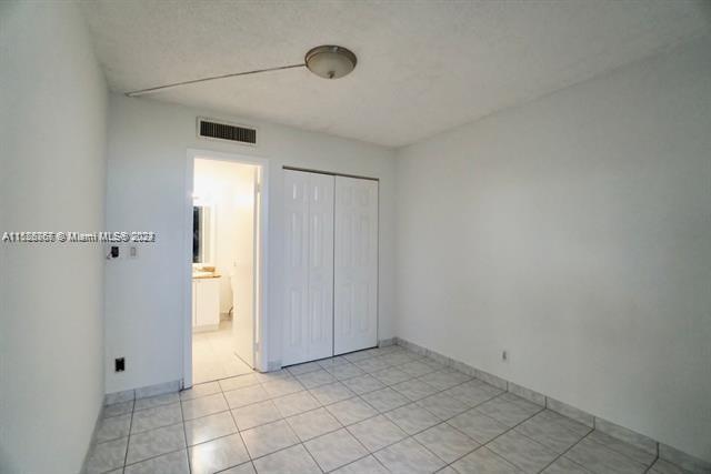 3401 N Country Club Dr 507, Aventura, Florida 33180, 2 Bedrooms Bedrooms, ,2 BathroomsBathrooms,Residential,For Sale,3401 N Country Club Dr 507,A11528867