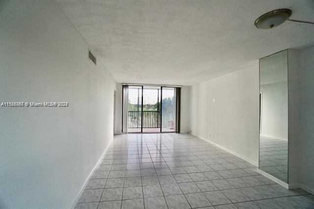 3401 N Country Club Dr 507, Aventura, Florida 33180, 2 Bedrooms Bedrooms, ,2 BathroomsBathrooms,Residential,For Sale,3401 N Country Club Dr 507,A11528867