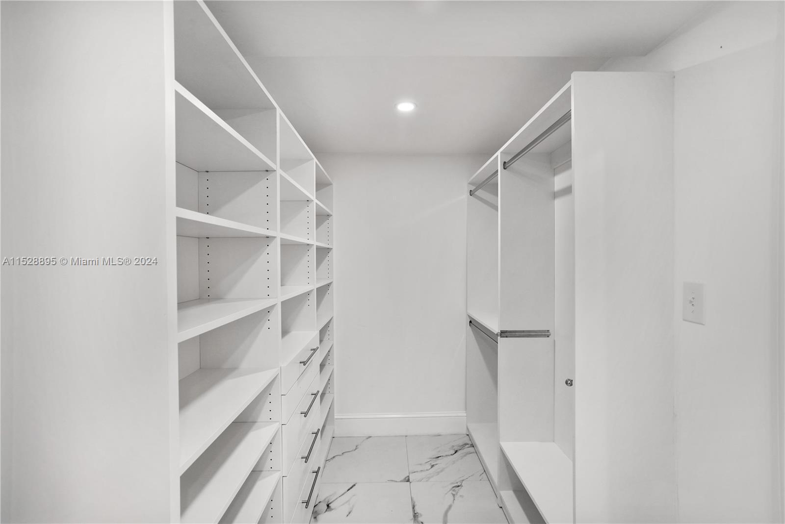 1436 Funston St, Hollywood, Florida 33020, 4 Bedrooms Bedrooms, ,4 BathroomsBathrooms,Residential,For Sale,1436 Funston St,A11528895