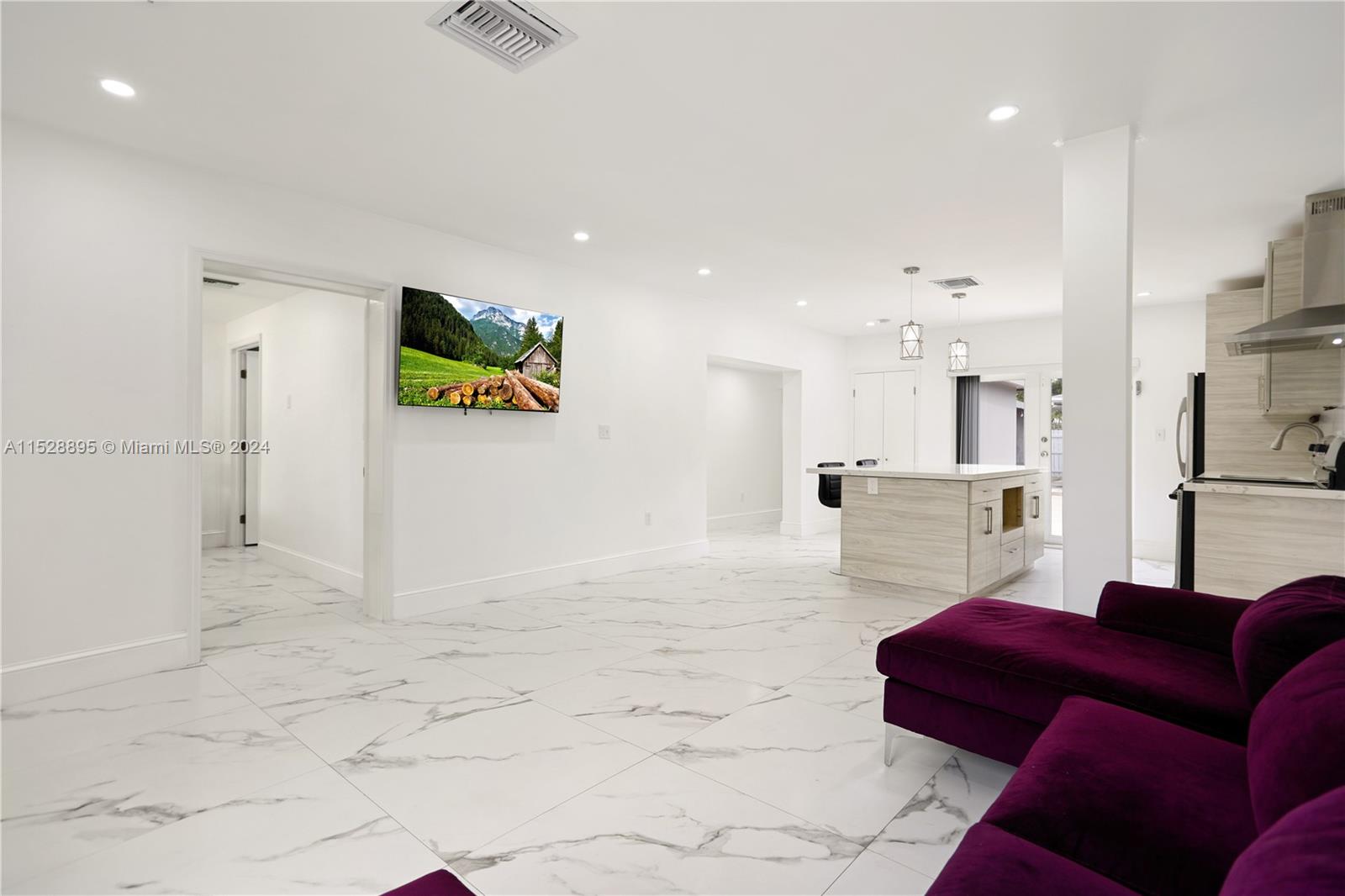 1436 Funston St, Hollywood, Florida 33020, 4 Bedrooms Bedrooms, ,4 BathroomsBathrooms,Residential,For Sale,1436 Funston St,A11528895