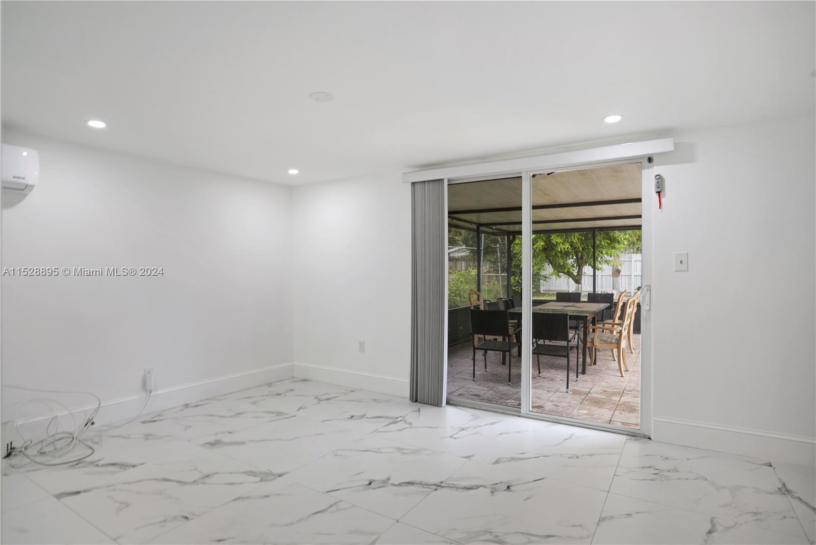 1436 Funston St, Hollywood, Florida 33020, 4 Bedrooms Bedrooms, ,4 BathroomsBathrooms,Residential,For Sale,1436 Funston St,A11528895