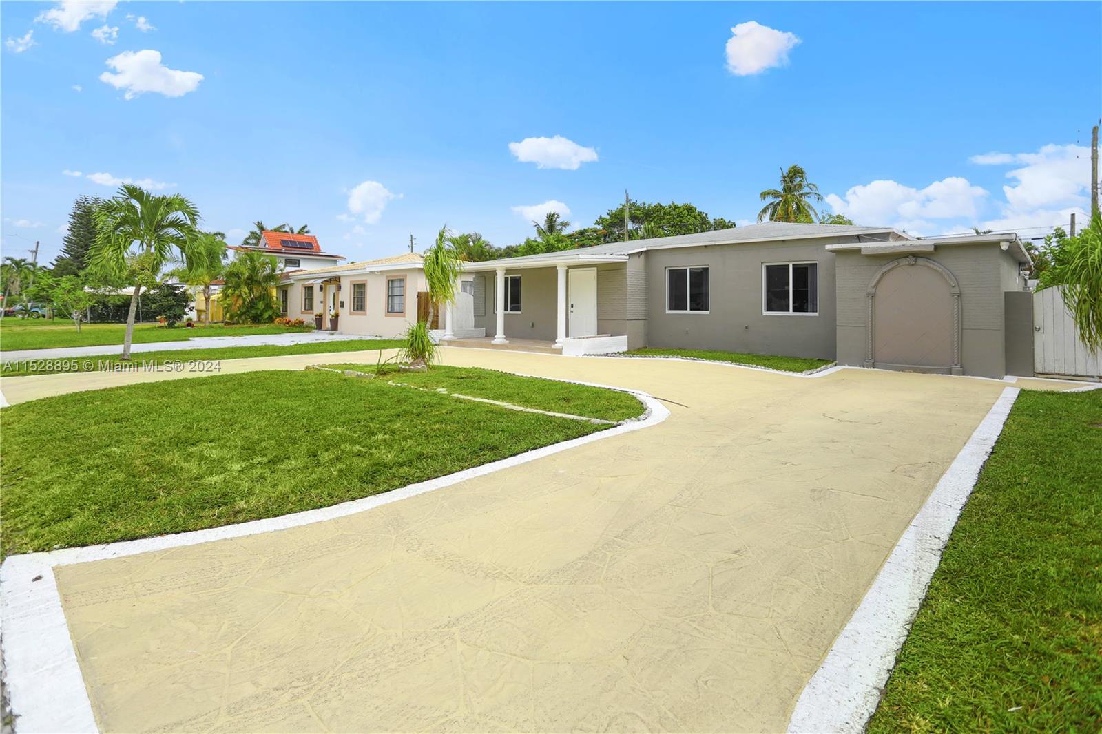 1436 Funston St, Hollywood, Florida 33020, 4 Bedrooms Bedrooms, ,4 BathroomsBathrooms,Residential,For Sale,1436 Funston St,A11528895