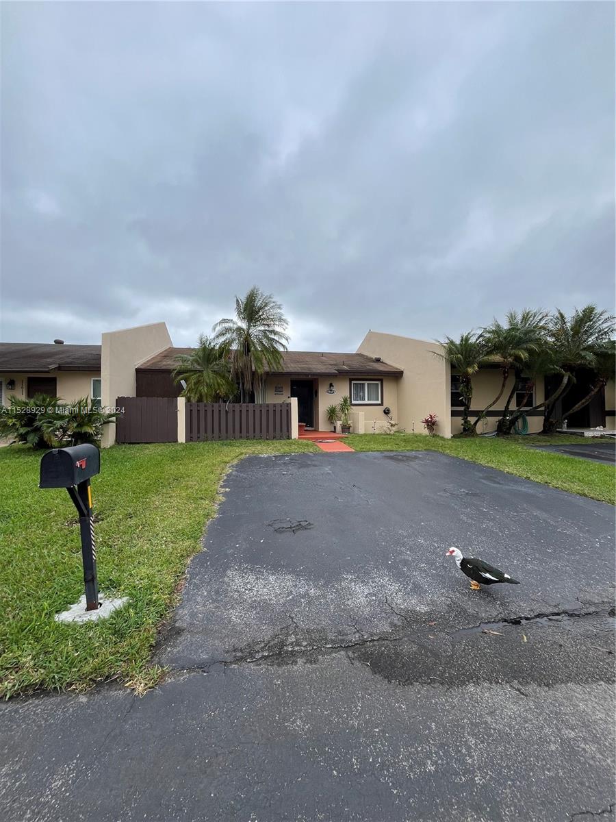 11615 SW 123rd Ave #n/a For Sale A11528929, FL