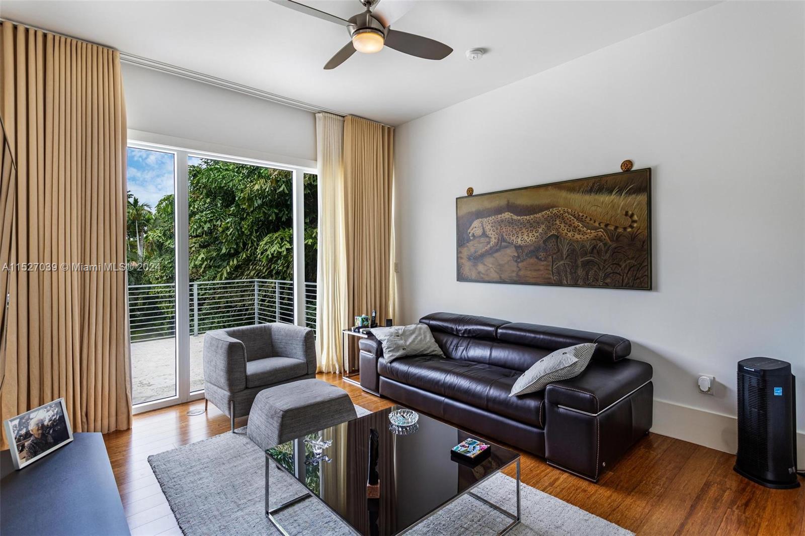731 Escobar Ave, Coral Gables, Florida 33134, 5 Bedrooms Bedrooms, ,5 BathroomsBathrooms,Residential,For Sale,731 Escobar Ave,A11527039