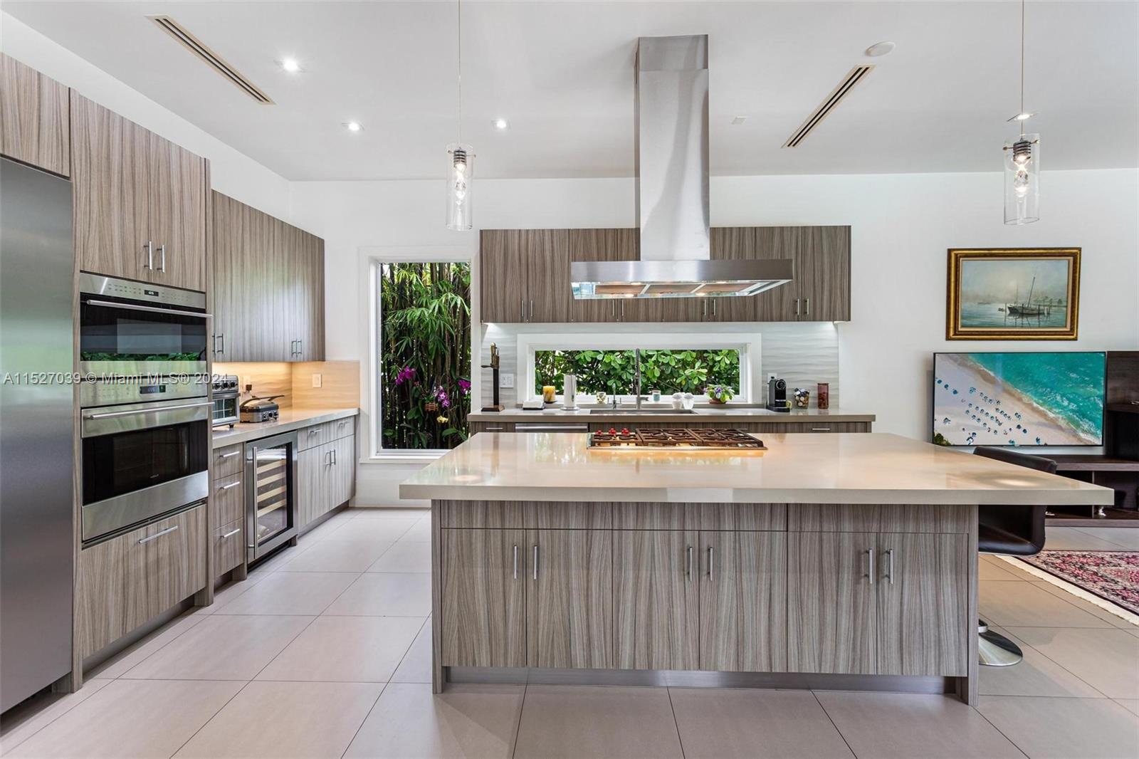 731 Escobar Ave, Coral Gables, Florida 33134, 5 Bedrooms Bedrooms, ,5 BathroomsBathrooms,Residential,For Sale,731 Escobar Ave,A11527039