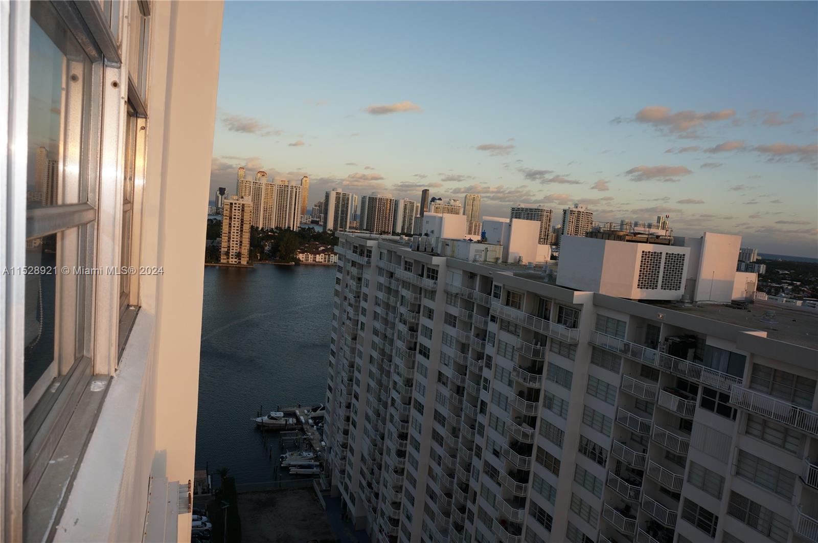 2750 183rd St, Aventura, FL, 33160 United States, 2 Bedrooms Bedrooms, ,2 BathroomsBathrooms,Residential,For Sale,183rd St,A11528921