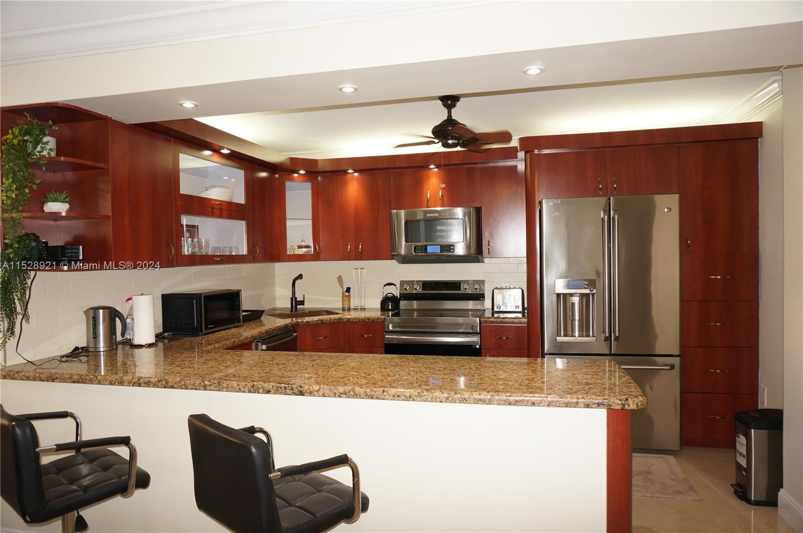 2750 183rd St, Aventura, FL, 33160 United States, 2 Bedrooms Bedrooms, ,2 BathroomsBathrooms,Residential,For Sale,183rd St,A11528921