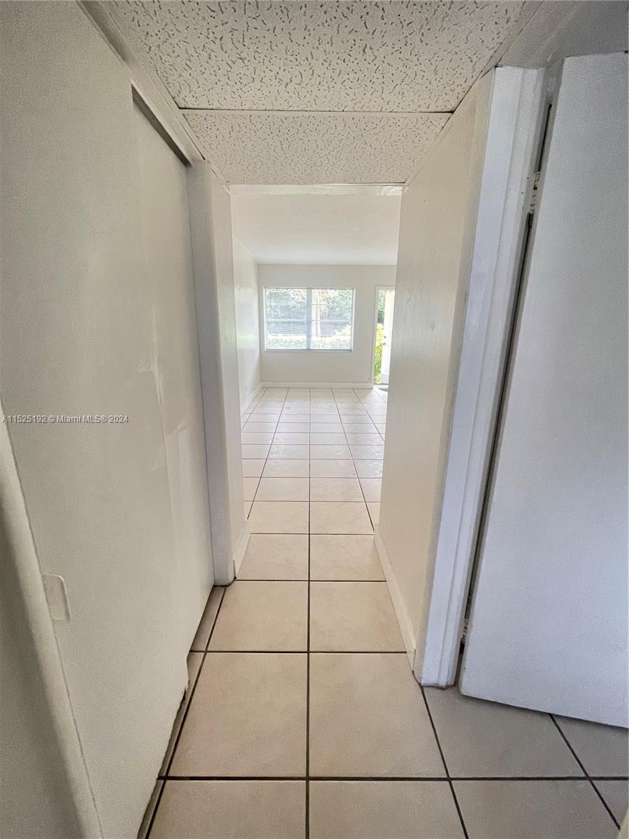 1420 Atlantic Shores Blvd 130, Hallandale Beach, Florida 33009, 1 Bedroom Bedrooms, ,1 BathroomBathrooms,Residential,For Sale,1420 Atlantic Shores Blvd 130,A11525192