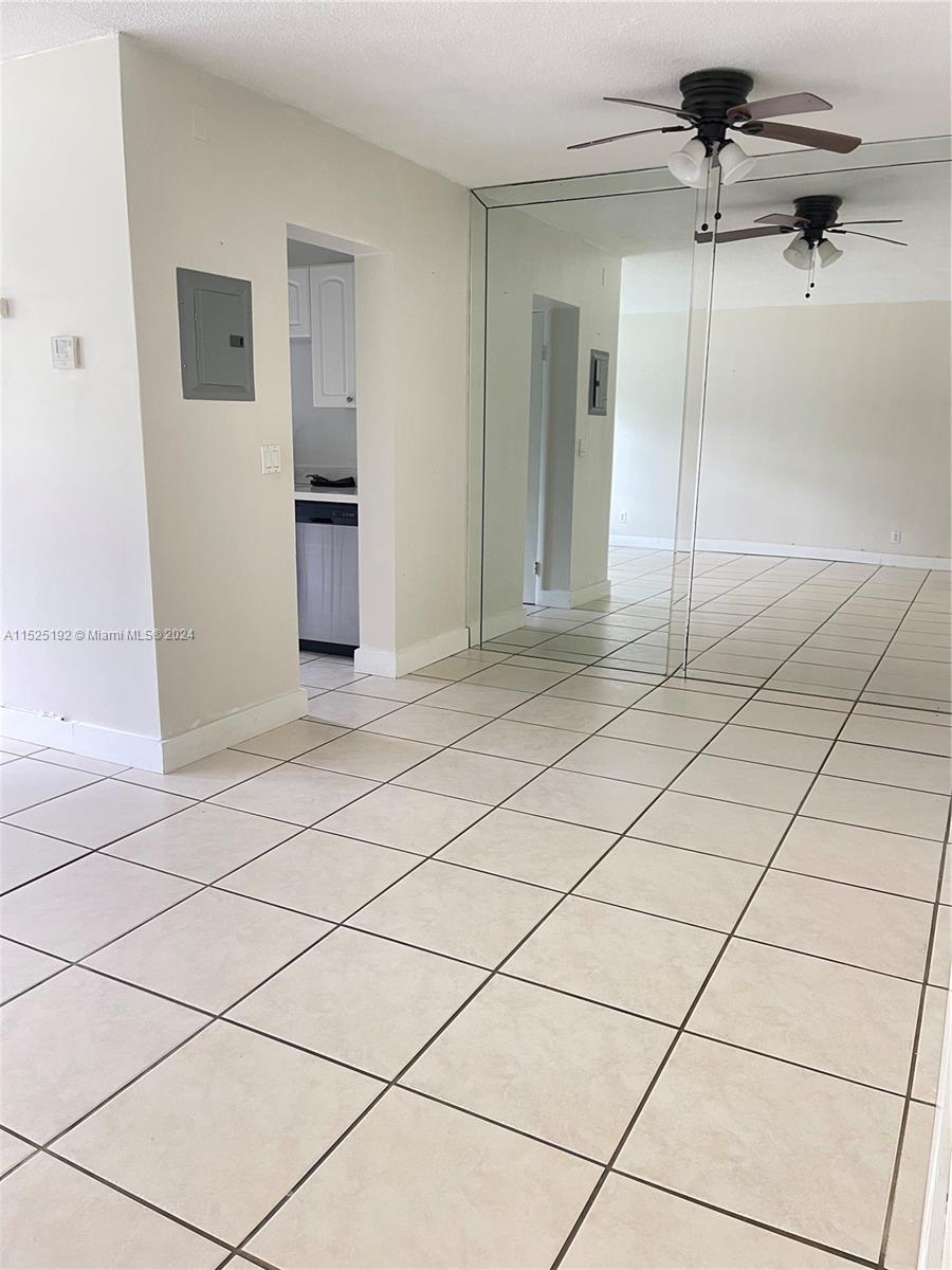 1420 Atlantic Shores Blvd 130, Hallandale Beach, Florida 33009, 1 Bedroom Bedrooms, ,1 BathroomBathrooms,Residential,For Sale,1420 Atlantic Shores Blvd 130,A11525192