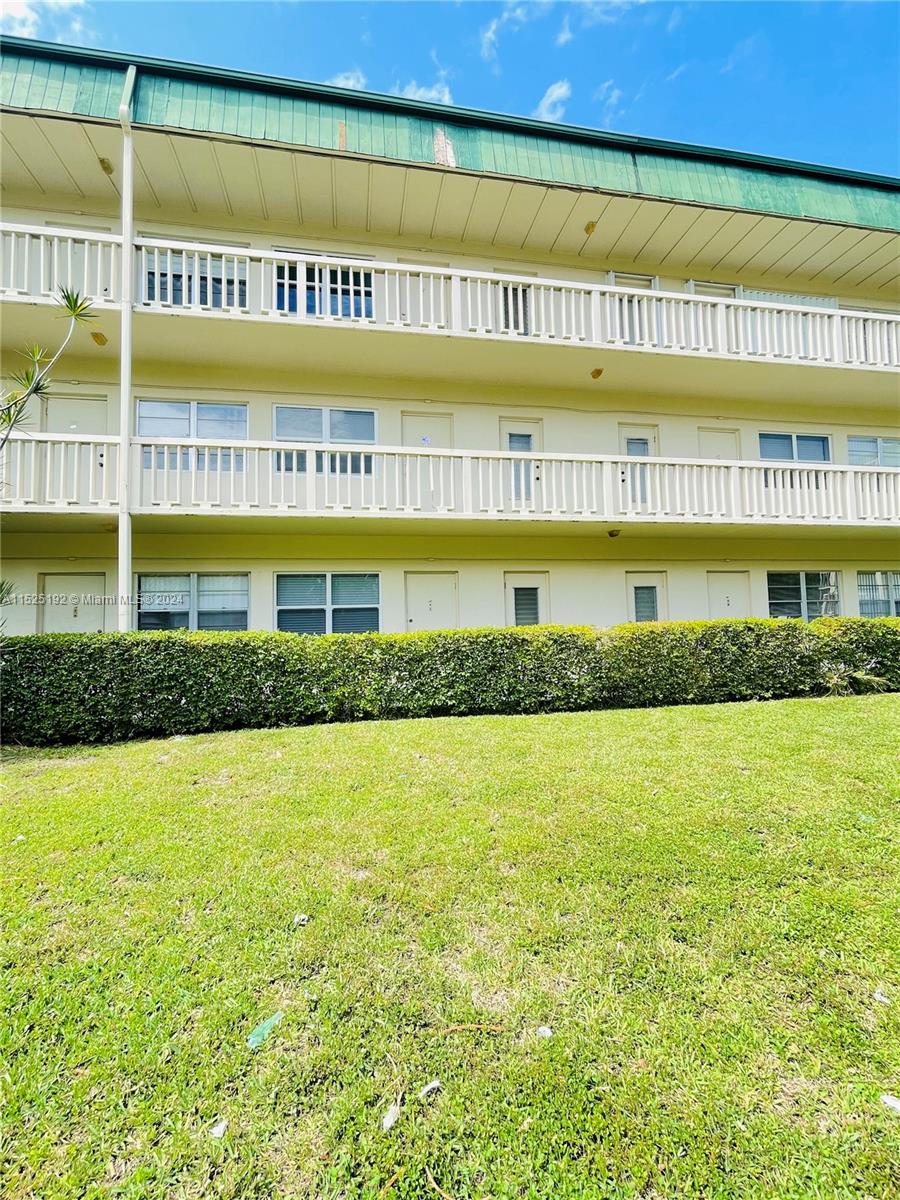 1420 Atlantic Shores Blvd 130, Hallandale Beach, Florida 33009, 1 Bedroom Bedrooms, ,1 BathroomBathrooms,Residential,For Sale,1420 Atlantic Shores Blvd 130,A11525192
