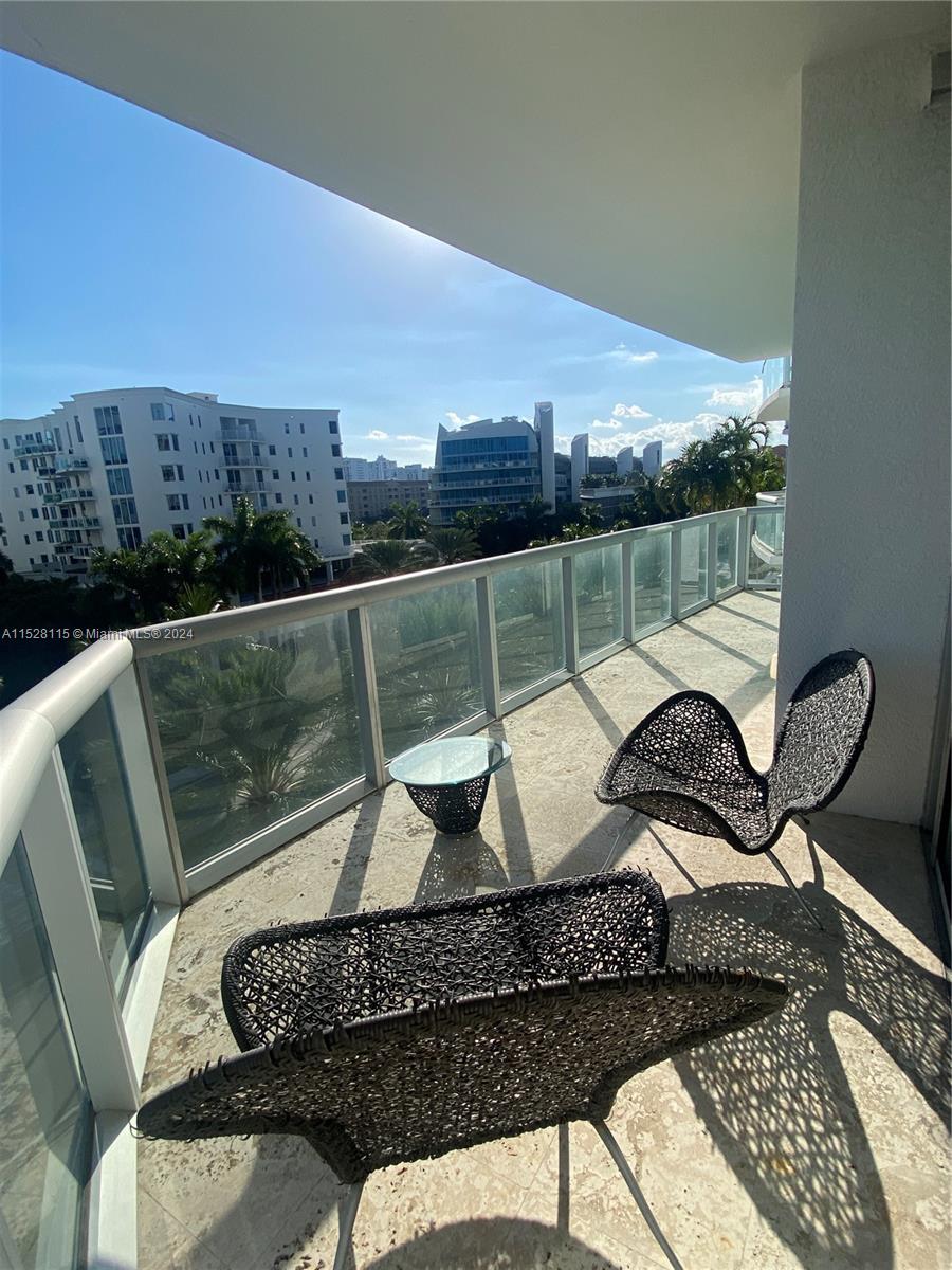 3131 NE 188th St 2-608, Aventura, Florida 33180, 3 Bedrooms Bedrooms, ,2 BathroomsBathrooms,Residential,For Sale,3131 NE 188th St 2-608,A11528115