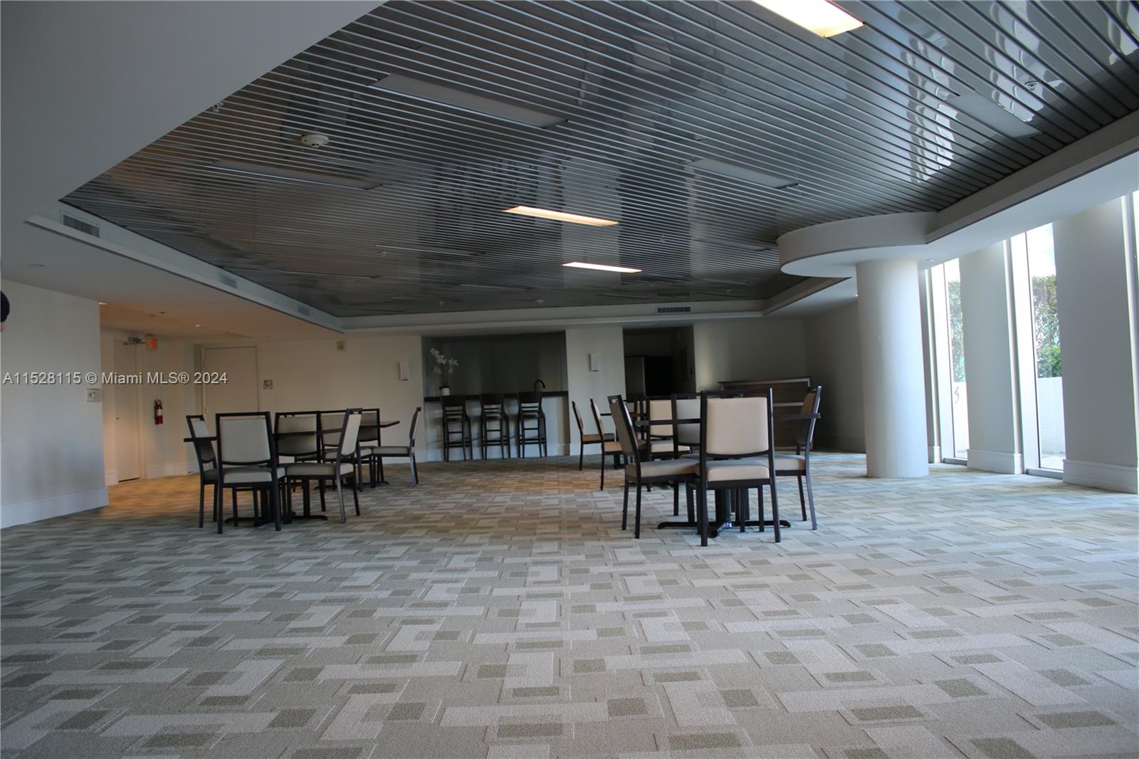 3131 NE 188th St 2-608, Aventura, Florida 33180, 3 Bedrooms Bedrooms, ,2 BathroomsBathrooms,Residential,For Sale,3131 NE 188th St 2-608,A11528115