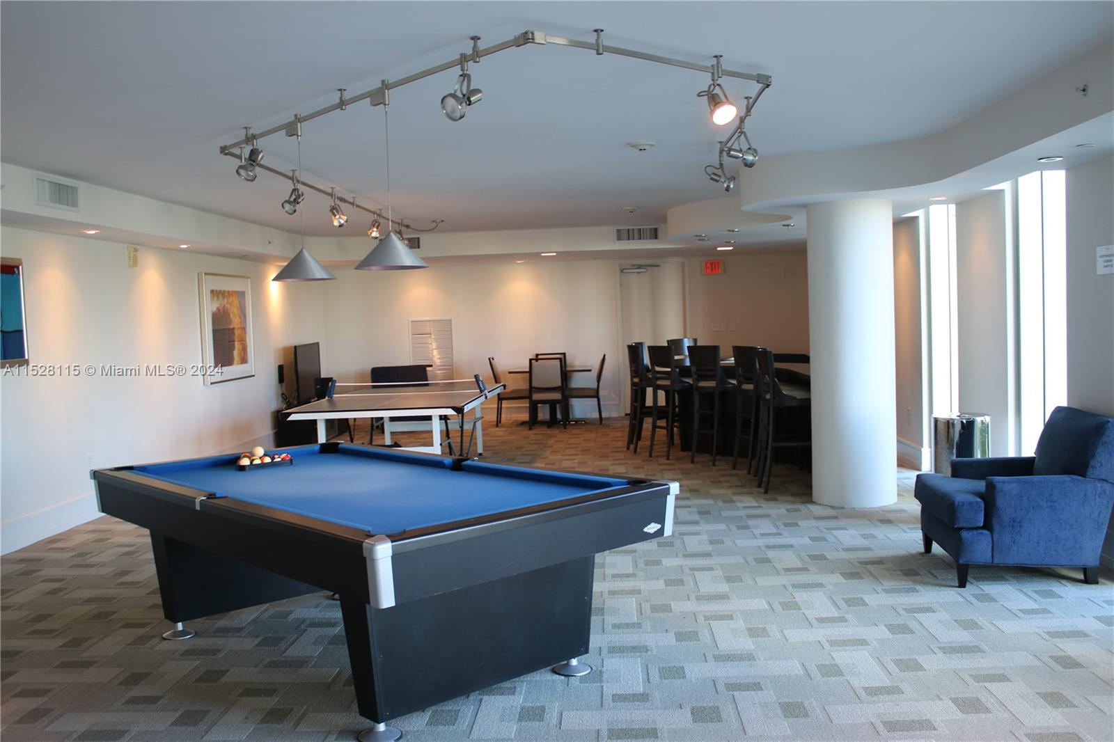 3131 NE 188th St 2-608, Aventura, Florida 33180, 3 Bedrooms Bedrooms, ,2 BathroomsBathrooms,Residential,For Sale,3131 NE 188th St 2-608,A11528115