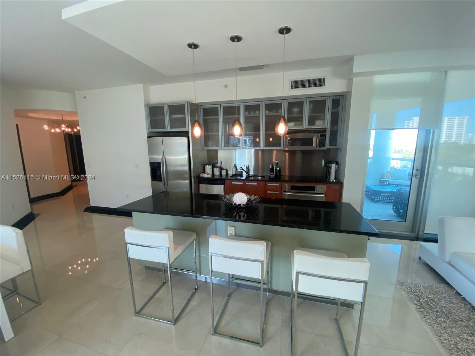 3131 NE 188th St 2-608, Aventura, Florida 33180, 3 Bedrooms Bedrooms, ,2 BathroomsBathrooms,Residential,For Sale,3131 NE 188th St 2-608,A11528115