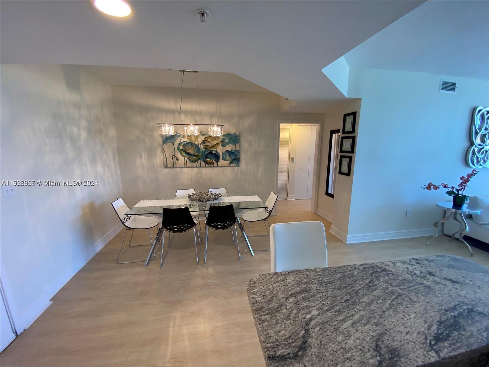 2775 NE 187th St 517, Aventura, Florida 33180, 2 Bedrooms Bedrooms, ,2 BathroomsBathrooms,Residentiallease,For Rent,2775 NE 187th St 517,A11528985