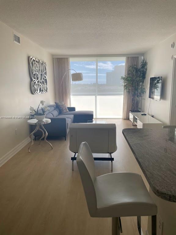 2775 NE 187th St 517, Aventura, Florida 33180, 2 Bedrooms Bedrooms, ,2 BathroomsBathrooms,Residentiallease,For Rent,2775 NE 187th St 517,A11528985