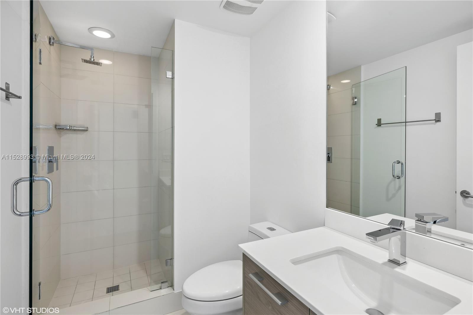 1300 S Miami Ave 2903, Miami, Florida 33130, 1 Bedroom Bedrooms, 3 Rooms Rooms,2 BathroomsBathrooms,Residential,For Sale,1300 S Miami Ave 2903,A11528993