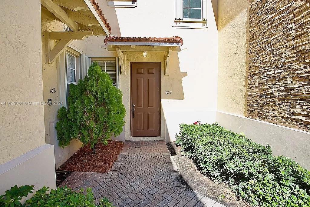 1550 NE 33rd Ave 103-8, Homestead, Florida 33033, 3 Bedrooms Bedrooms, ,3 BathroomsBathrooms,Residential,For Sale,1550 NE 33rd Ave 103-8,A11529035