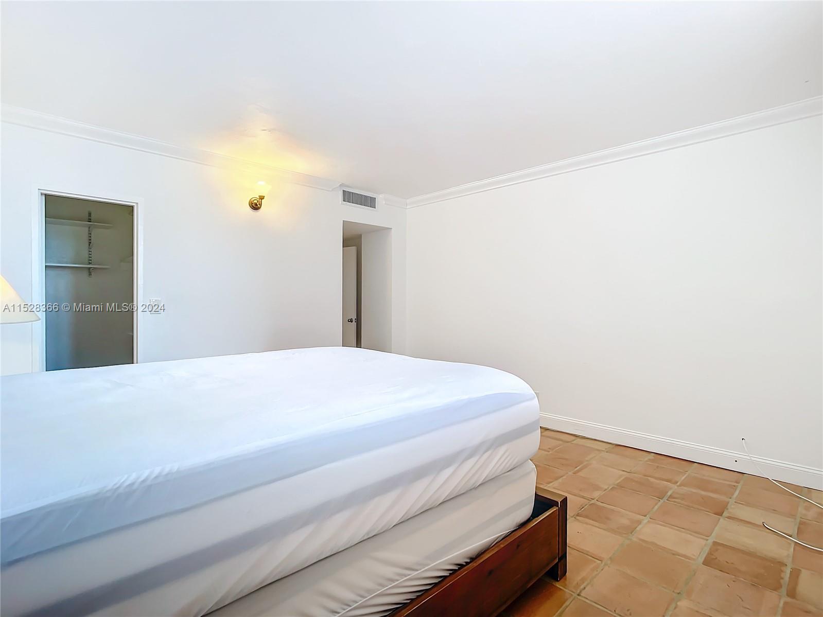 4250 Galt Ocean Dr, Fort Lauderdale, FL, 33308 United States, 2 Bedrooms Bedrooms, ,2 BathroomsBathrooms,Residential,For Sale,Galt Ocean Dr,A11528366