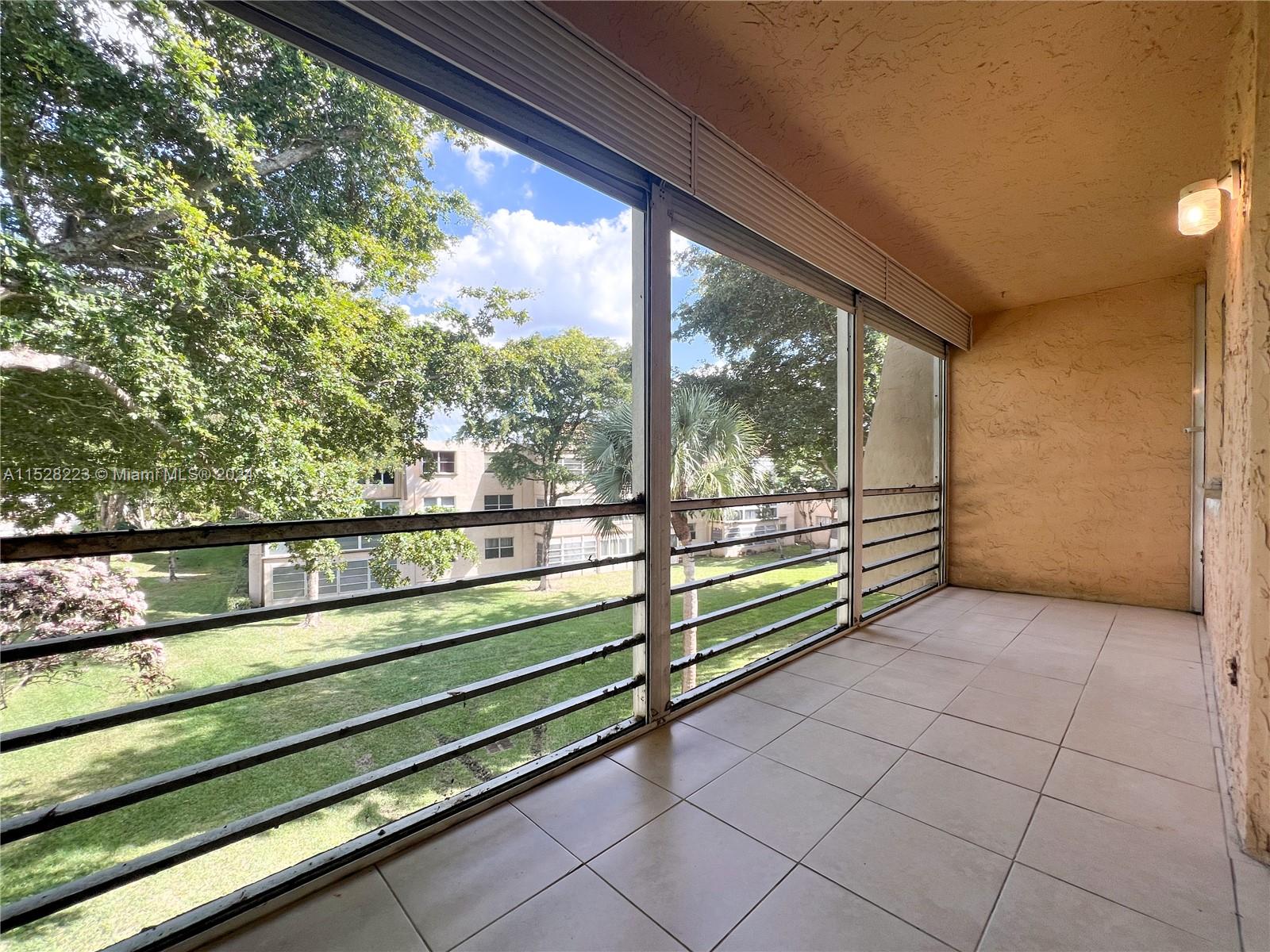 9301 Lime Bay Blvd 312, Tamarac, Florida 33321, 2 Bedrooms Bedrooms, ,2 BathroomsBathrooms,Residential,For Sale,9301 Lime Bay Blvd 312,A11528223