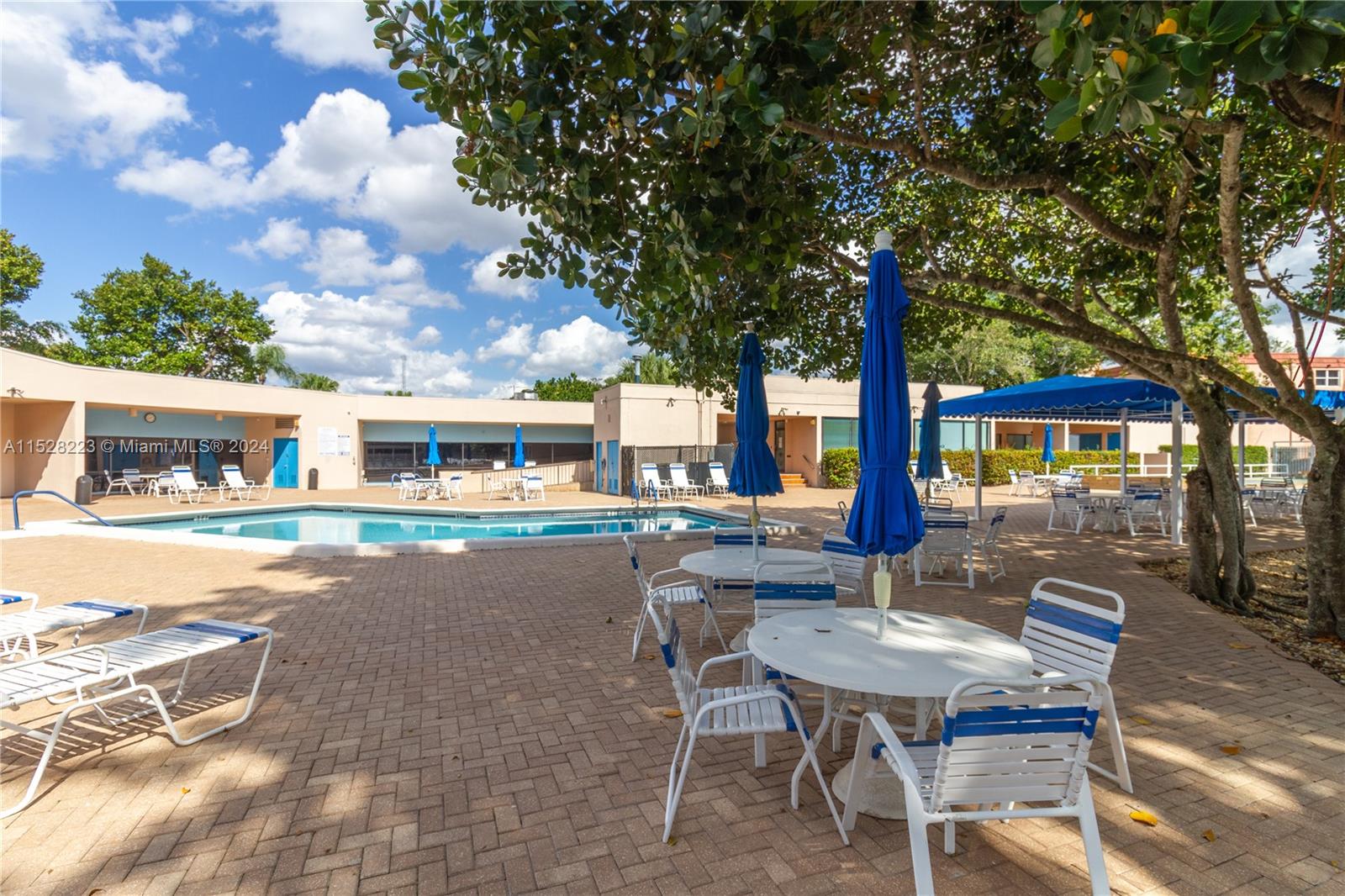 9301 Lime Bay Blvd 312, Tamarac, Florida 33321, 2 Bedrooms Bedrooms, ,2 BathroomsBathrooms,Residential,For Sale,9301 Lime Bay Blvd 312,A11528223