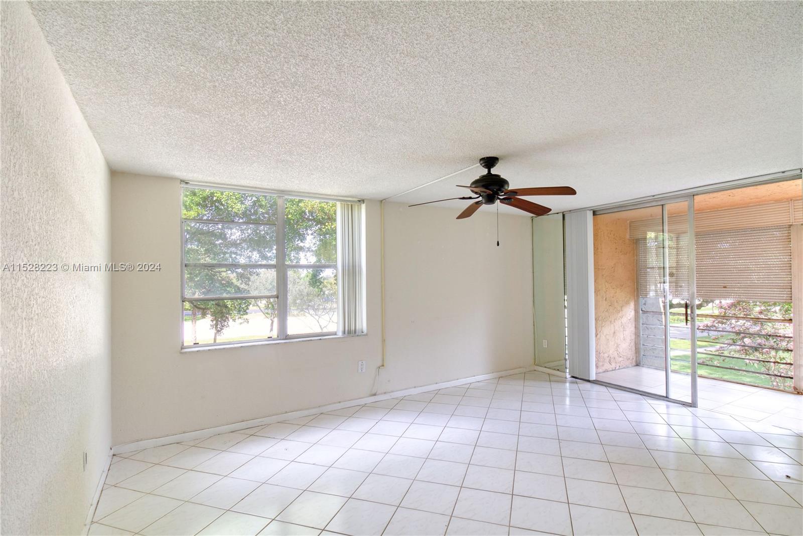 9301 Lime Bay Blvd 312, Tamarac, Florida 33321, 2 Bedrooms Bedrooms, ,2 BathroomsBathrooms,Residential,For Sale,9301 Lime Bay Blvd 312,A11528223